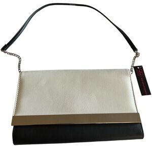 🍂 No Boundries bar clutch